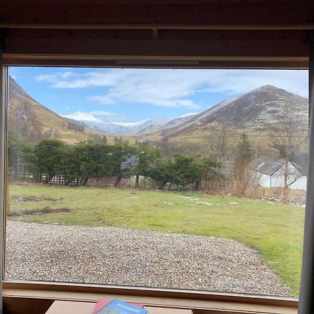 Glenbeag Mountain Lodges Spittal of Glenshee Phòng bức ảnh
