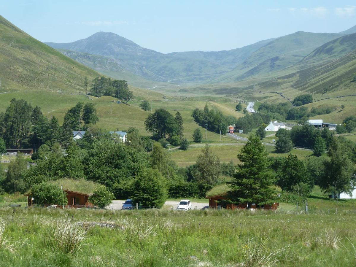 Glenbeag Mountain Lodges Spittal of Glenshee Ngoại thất bức ảnh
