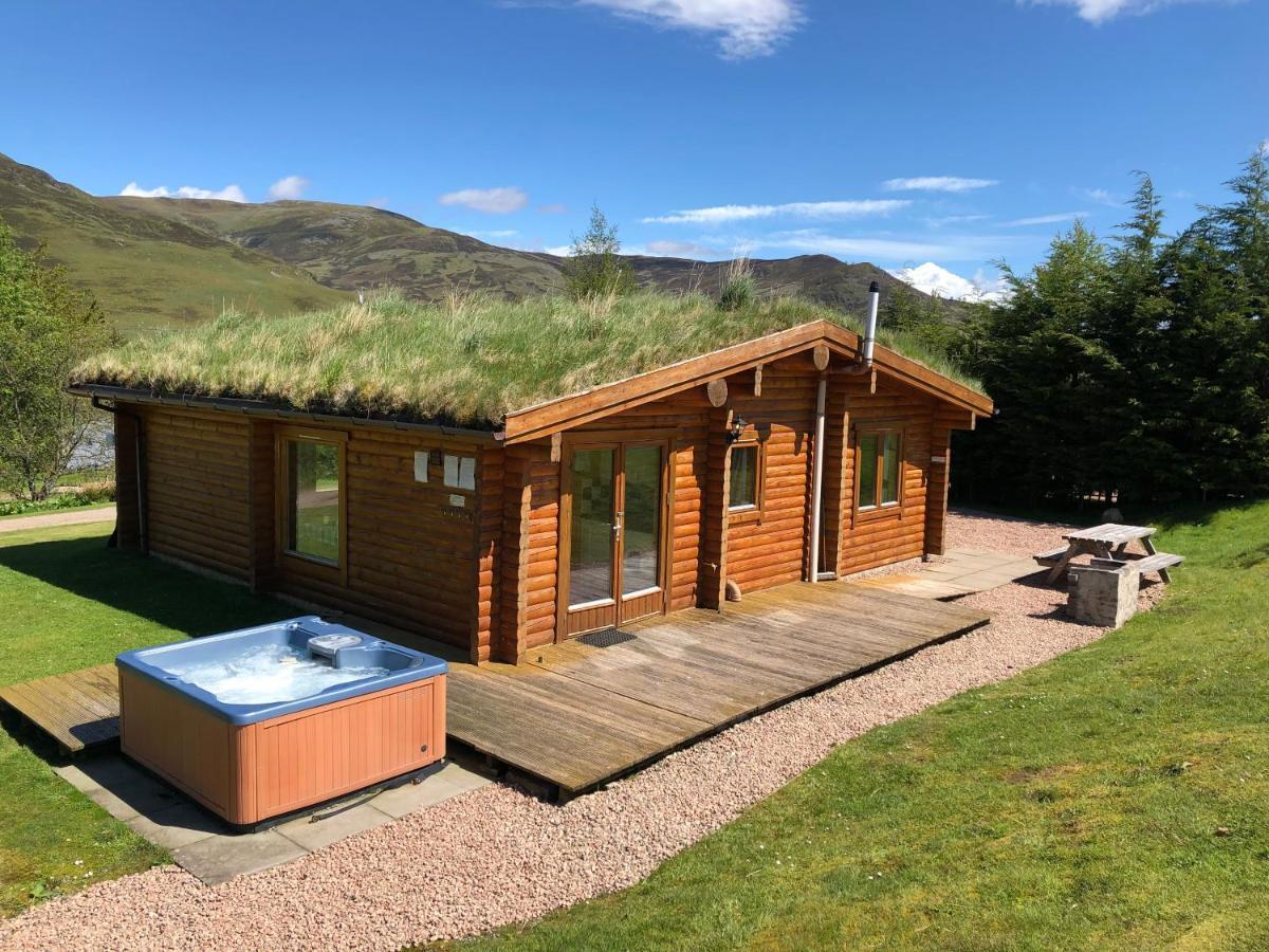 Glenbeag Mountain Lodges Spittal of Glenshee Ngoại thất bức ảnh